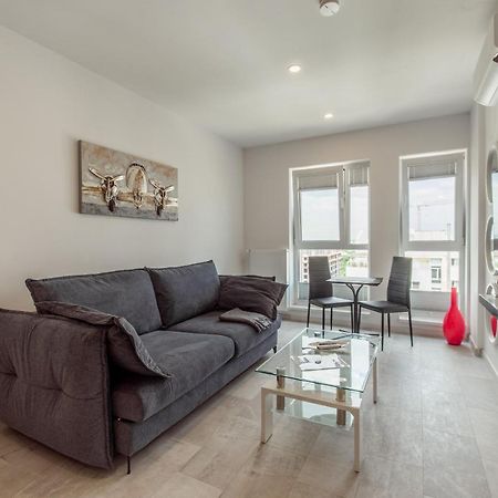 Fancy Penthouse Studio With Lakeview W10 Βουκουρέστι Εξωτερικό φωτογραφία