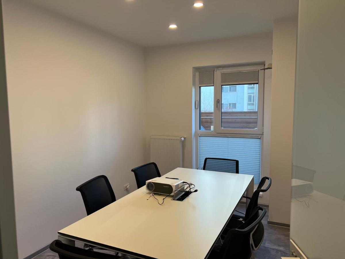 Fancy Penthouse Studio With Lakeview W10 Βουκουρέστι Εξωτερικό φωτογραφία