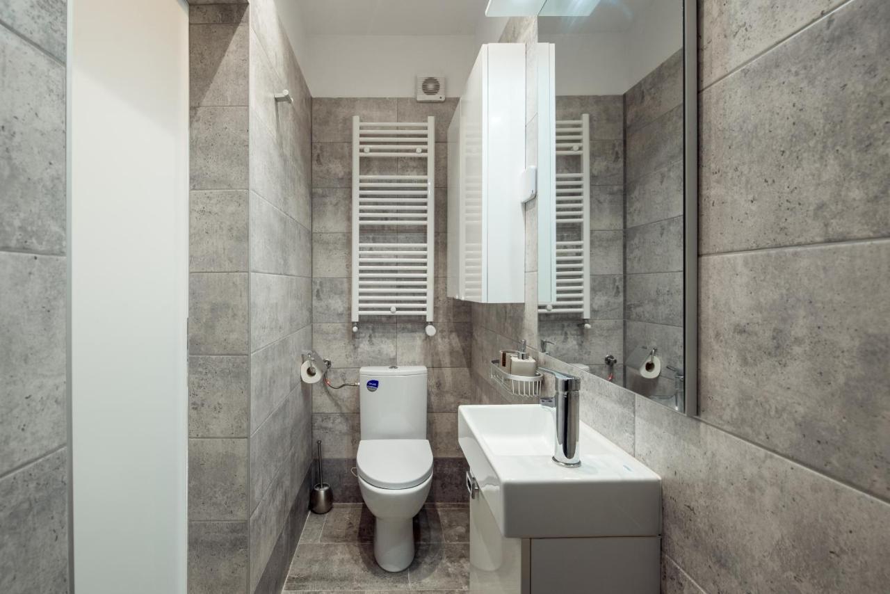 Fancy Penthouse Studio With Lakeview W10 Βουκουρέστι Εξωτερικό φωτογραφία